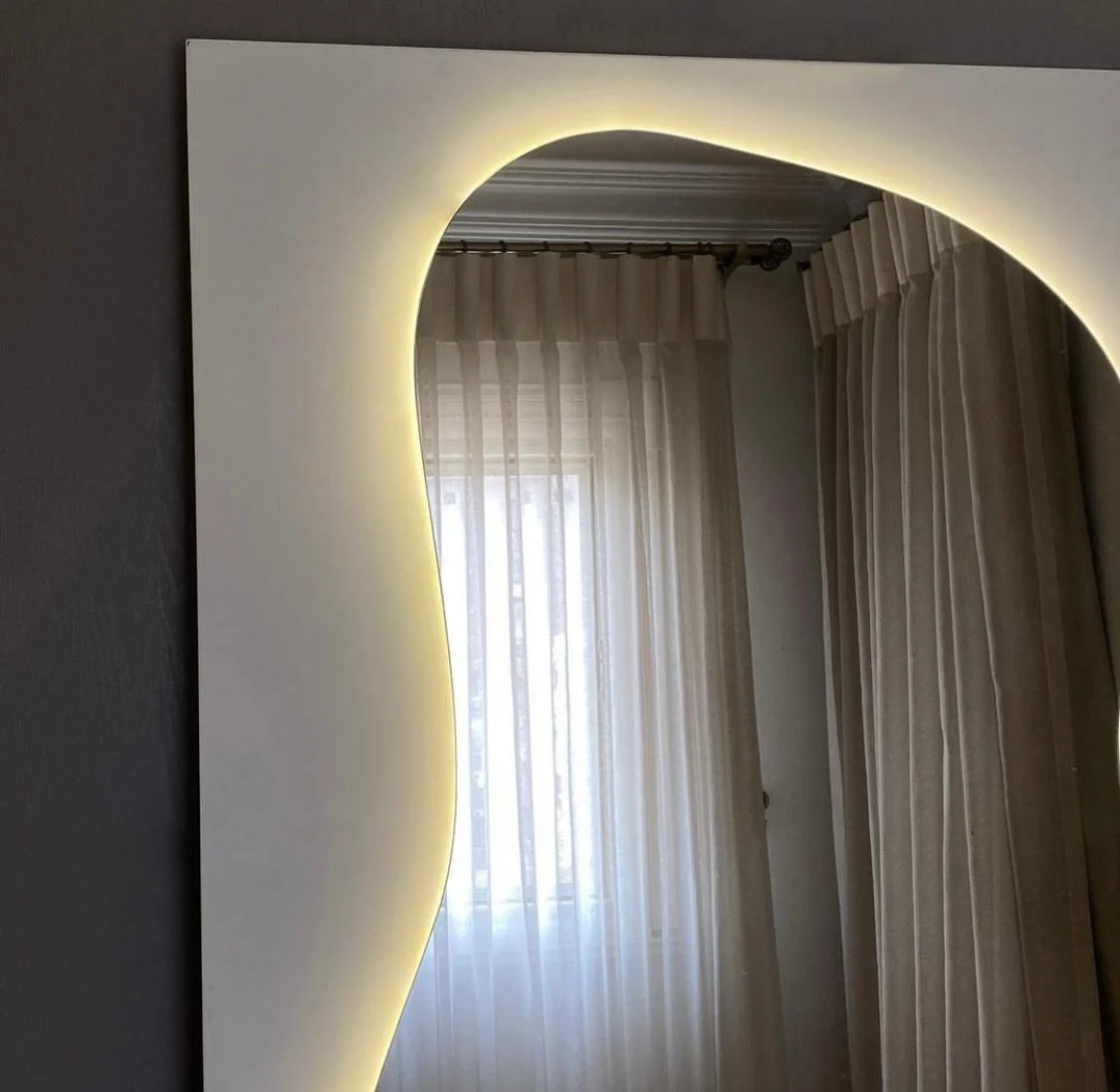 BREZMIK Mirror - الصورة 5